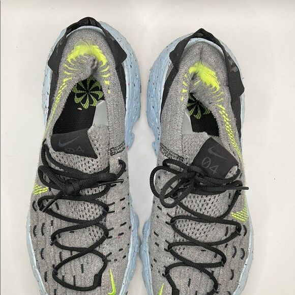 Nike Space Hippie 04 Grey Volt Sneakers - Picture 3 of 8